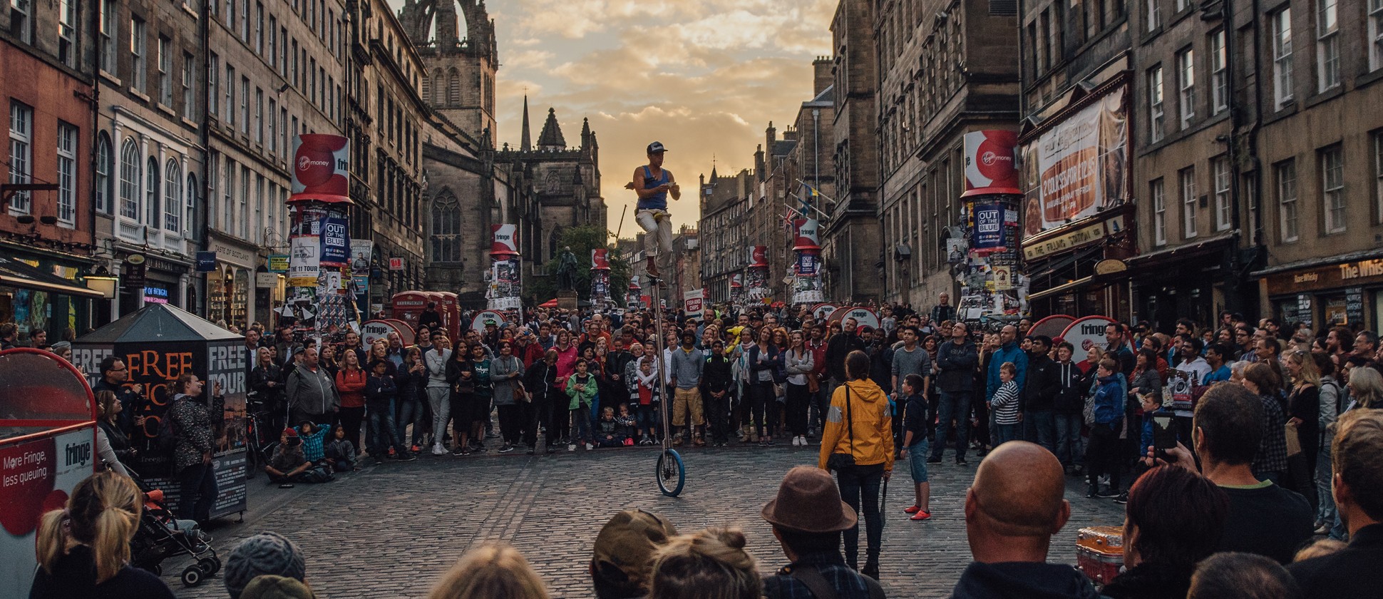 Why the Fringe festival in Edinburgh is such a big cultural event?